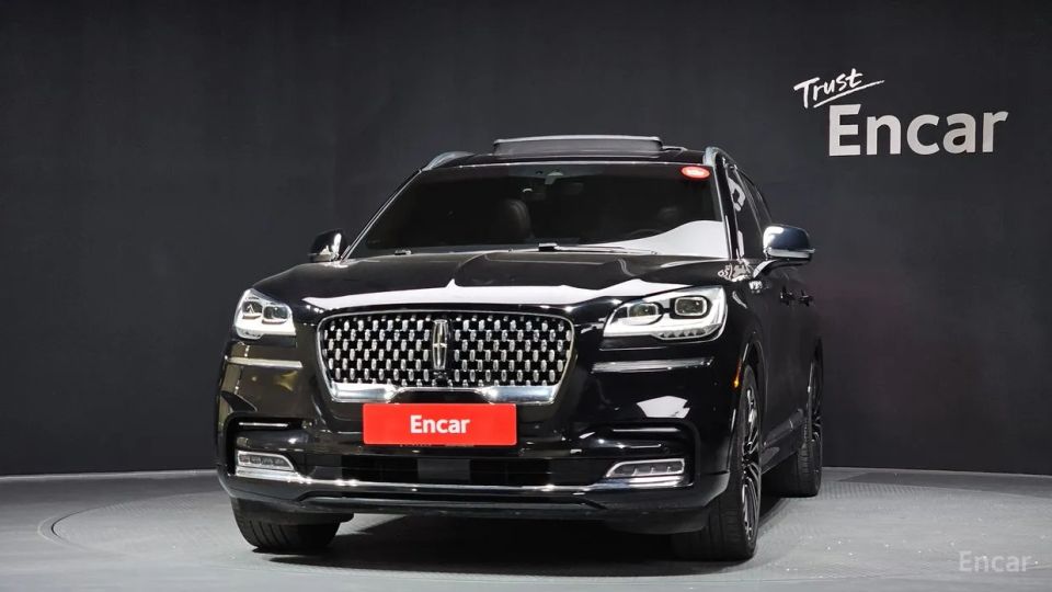 Lincoln Aviator
