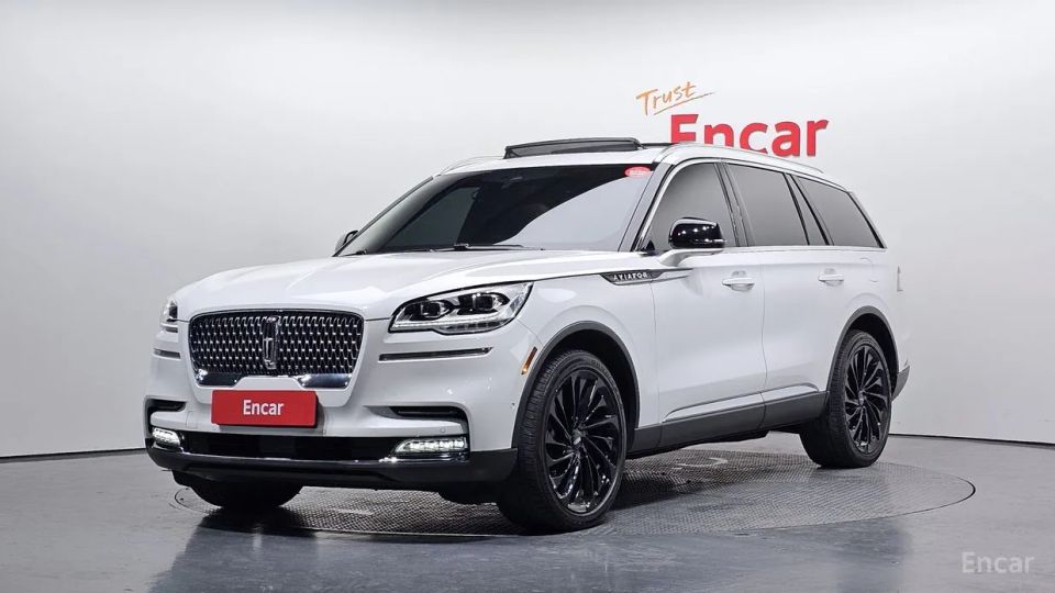 Lincoln Aviator