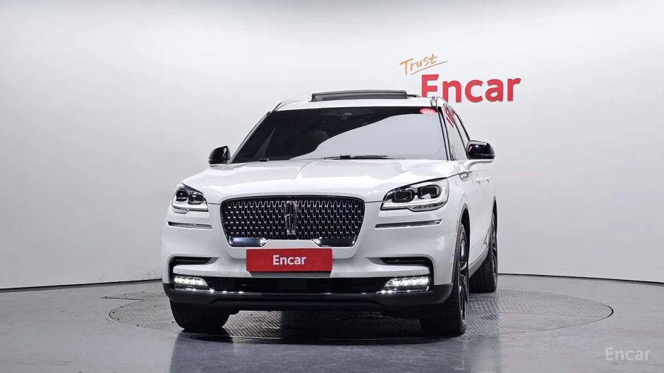 Lincoln Aviator