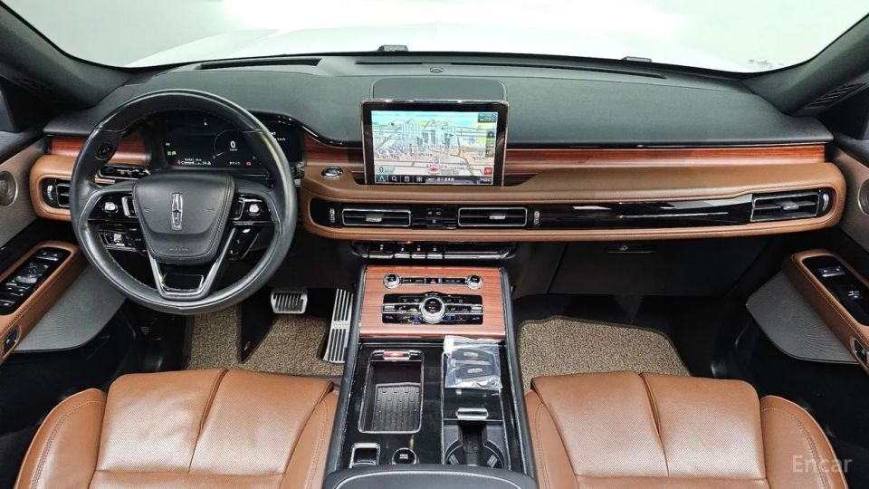 Lincoln Aviator