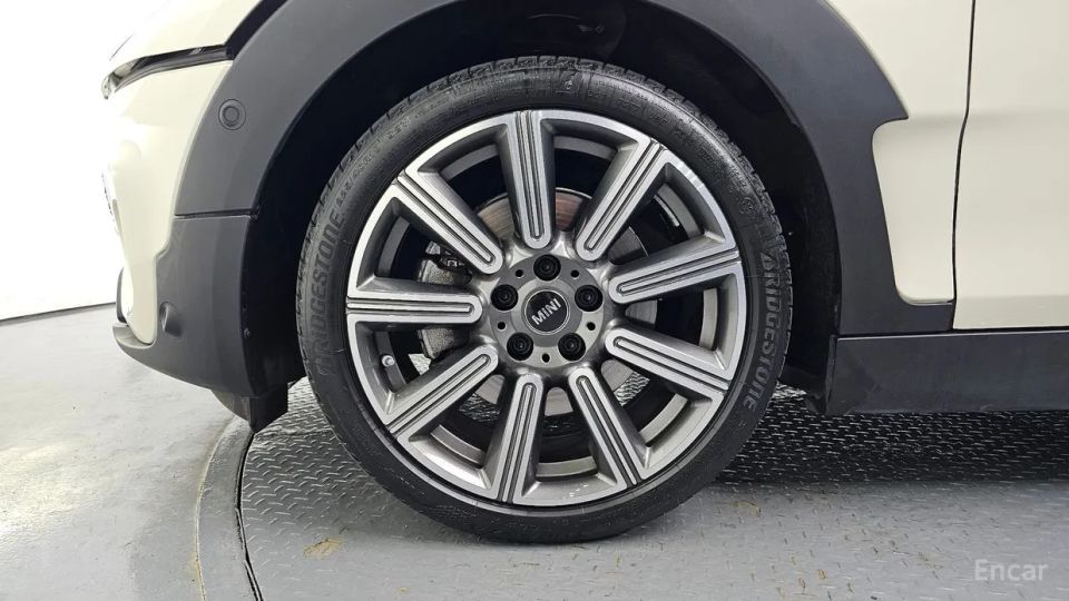 Mini clubman