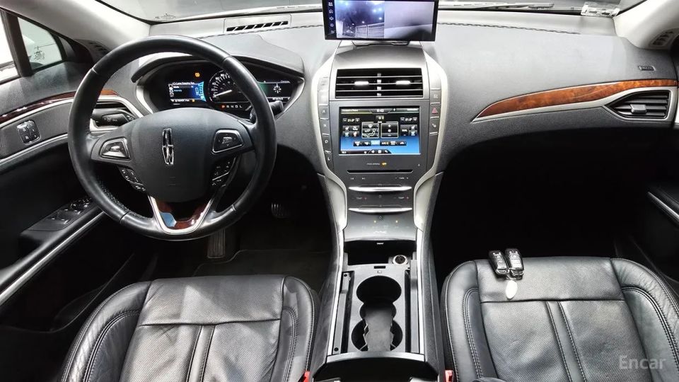Lincoln MKZ