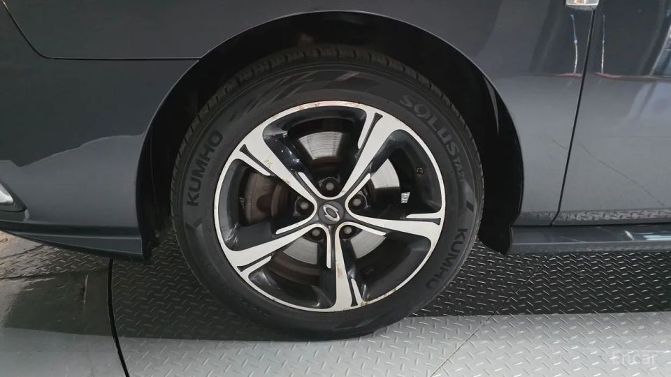 Renault-KoreaSamsung SM5