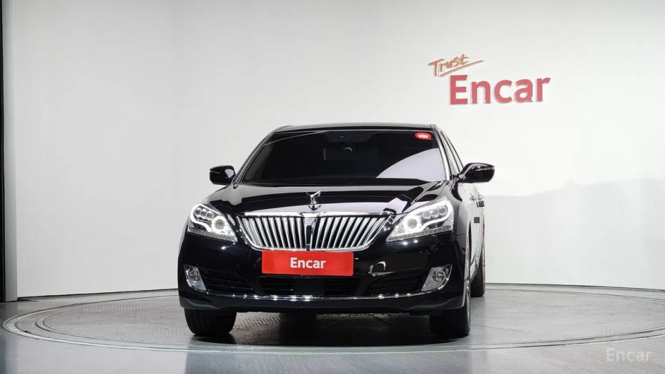 Hyundai Equus