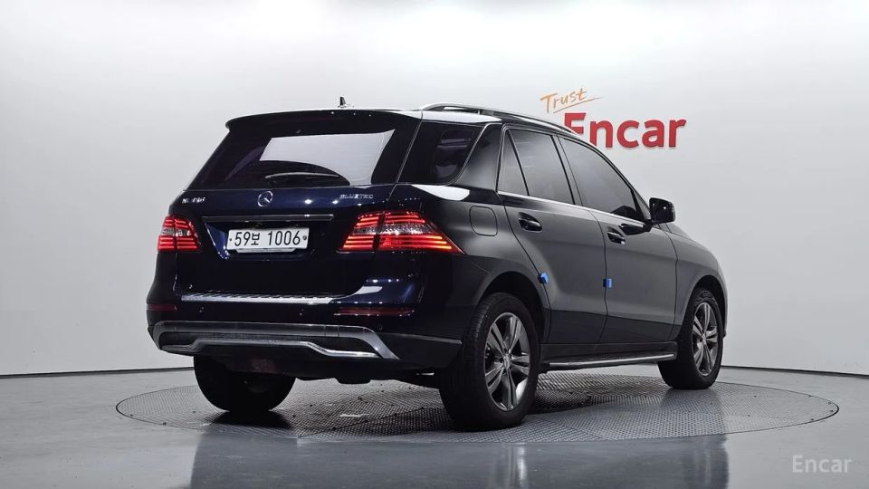 Mercedes-Benz M-class