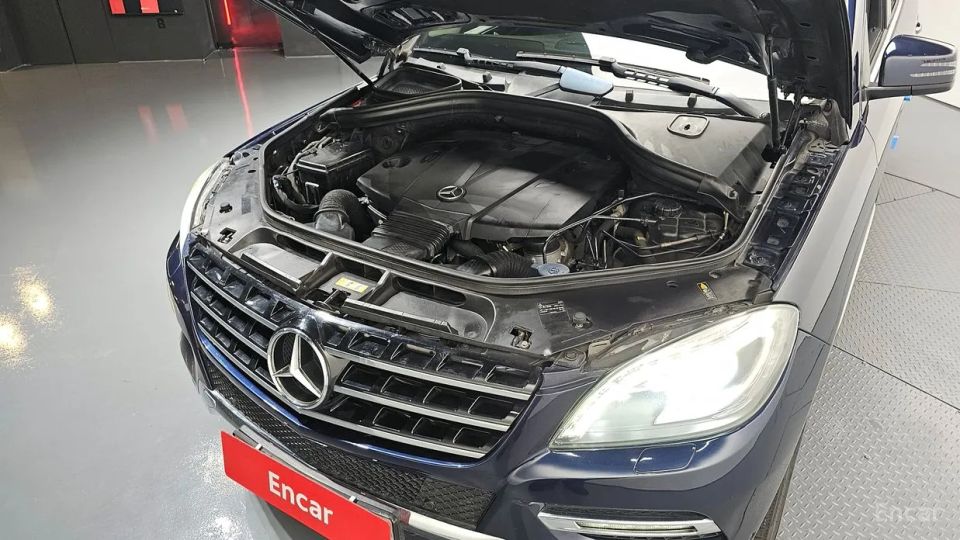 Mercedes-Benz M-class