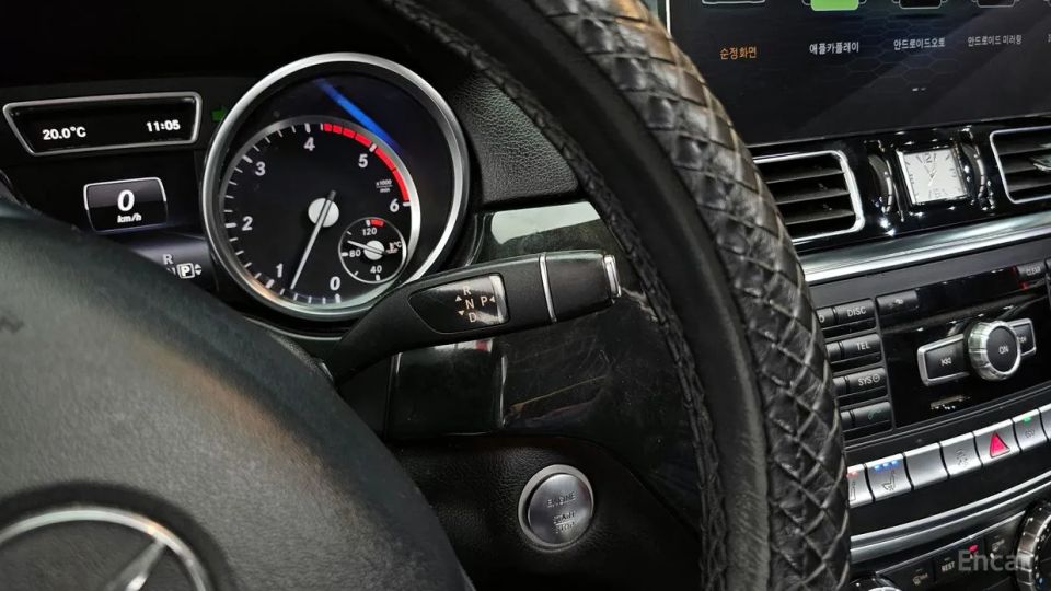 Mercedes-Benz M-class