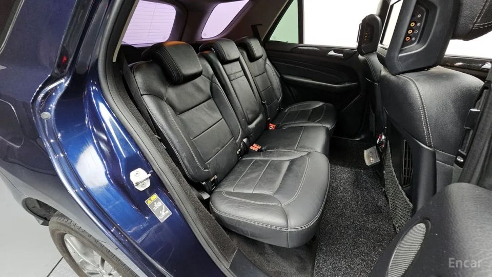 Mercedes-Benz M-class