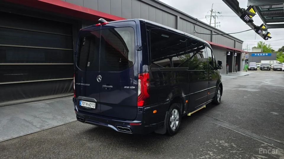 Mercedes-Benz Sprinter