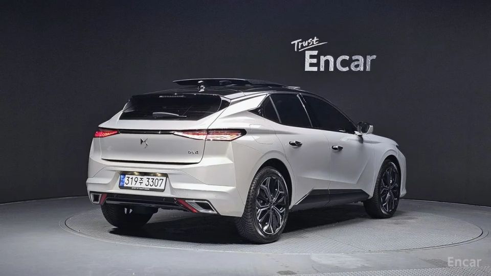 Citroen-DS DS4