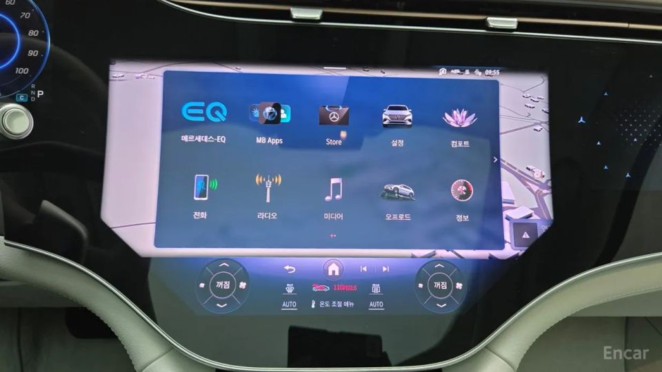 Mercedes-Benz EQS
