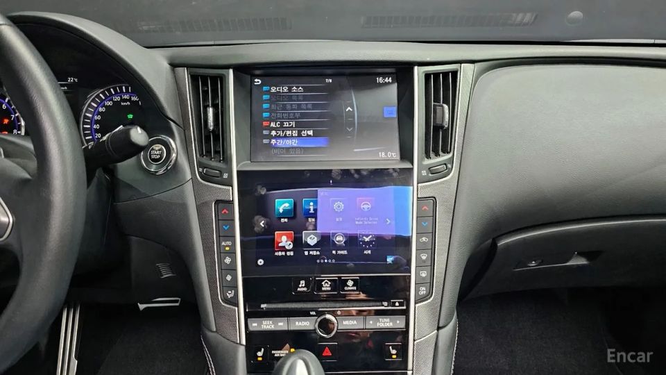 Infiniti Q50