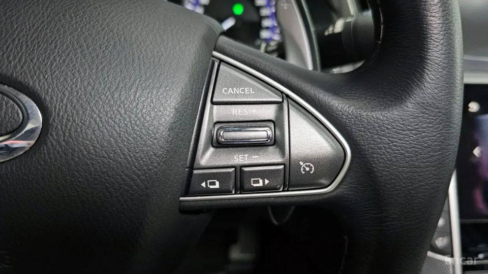 Infiniti Q50