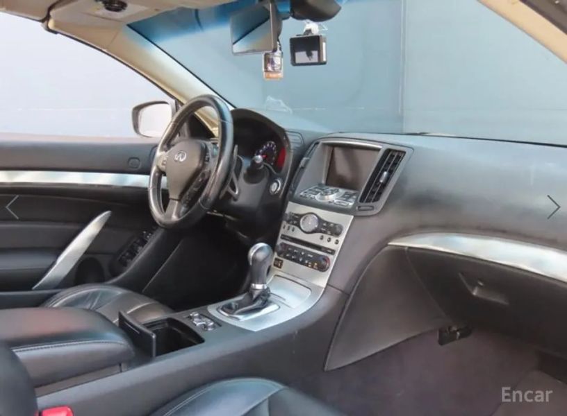 Infiniti G