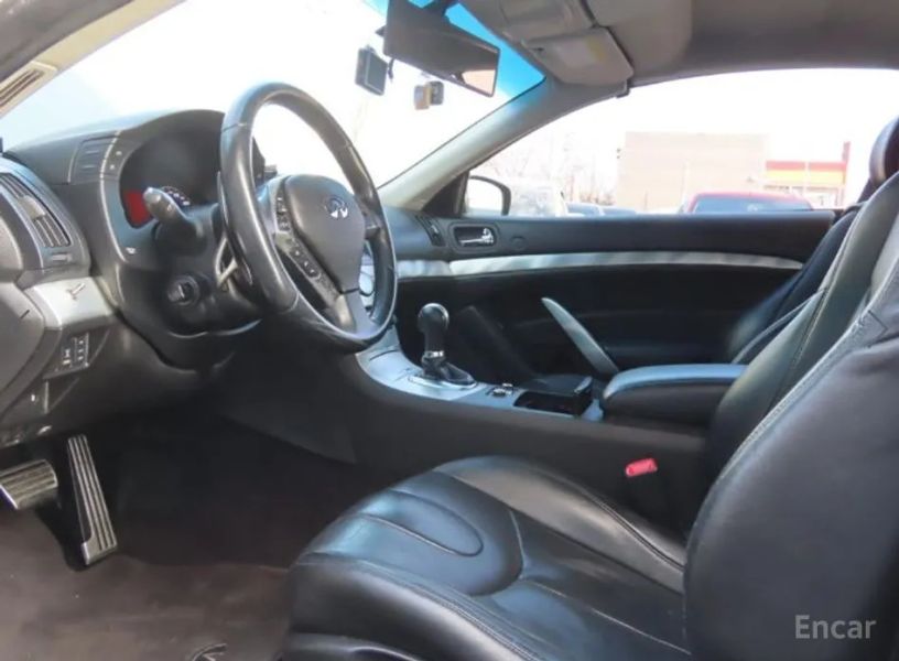 Infiniti G