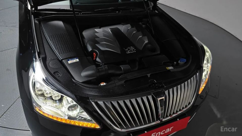 Hyundai Equus