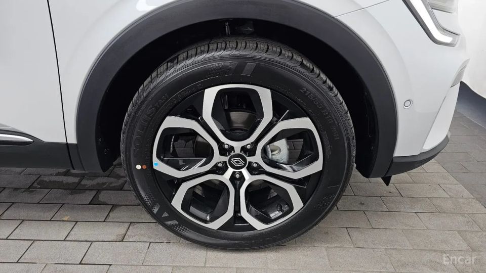 Renault-KoreaSamsung Arkana