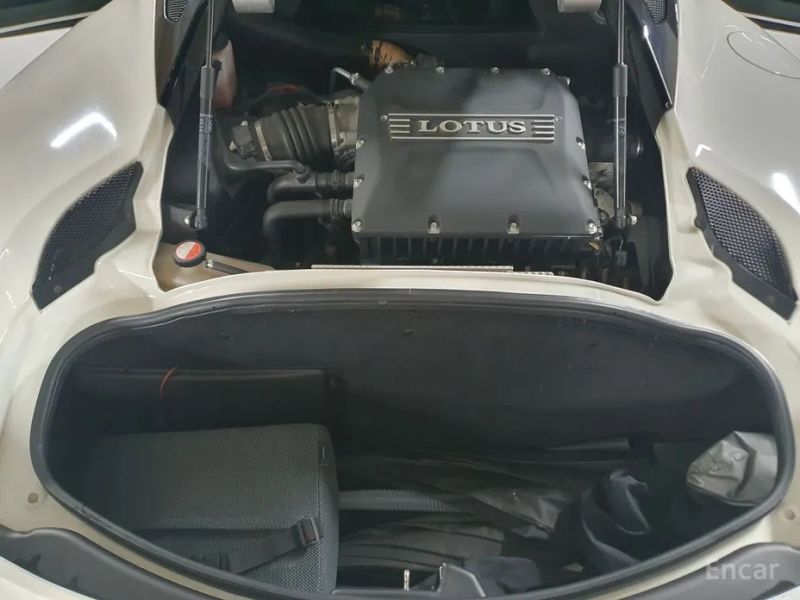 Lotus Evora