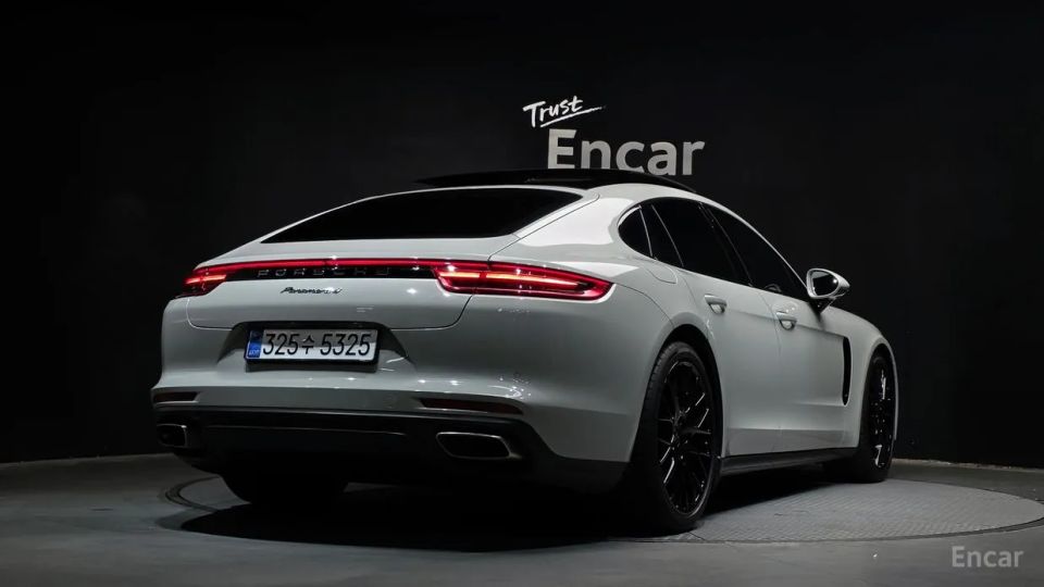 Porsche Panamera