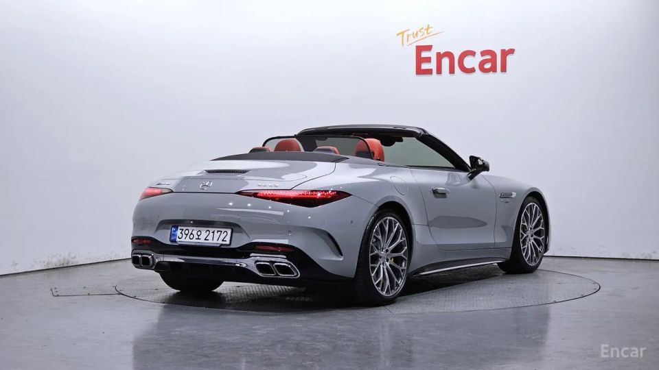 Mercedes-Benz SL-Class