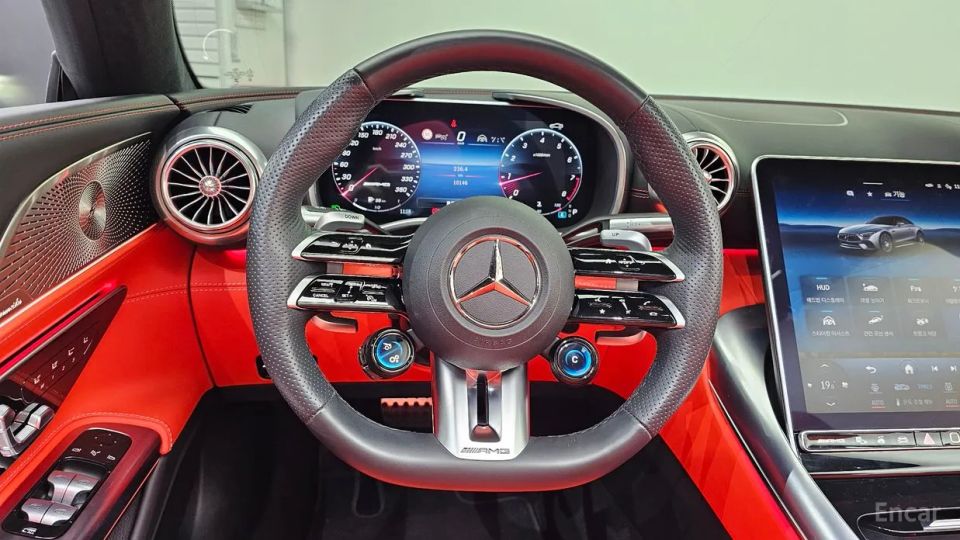 Mercedes-Benz SL-Class