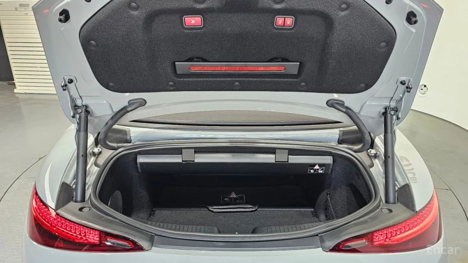 Mercedes-Benz SL-Class