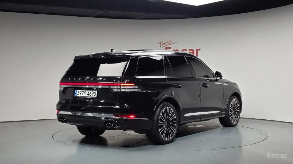 Lincoln Aviator