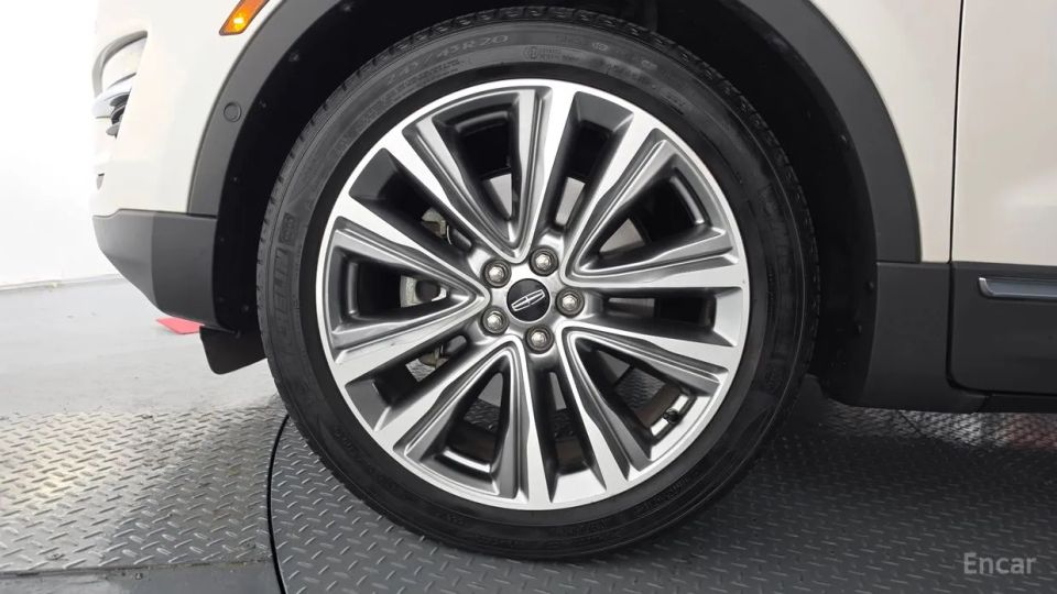 Lincoln MKC