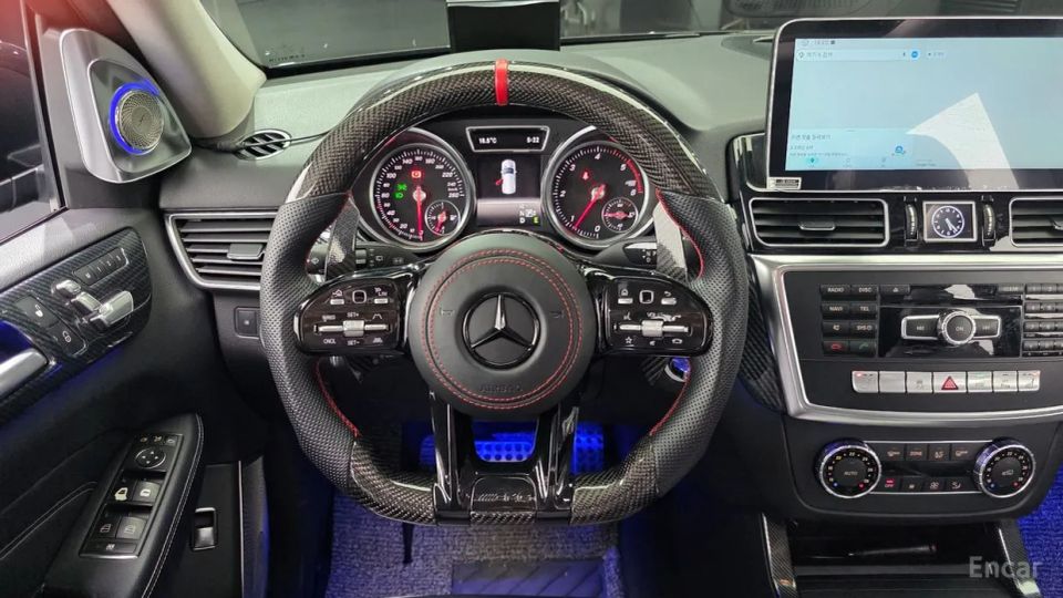 Mercedes-Benz M-class