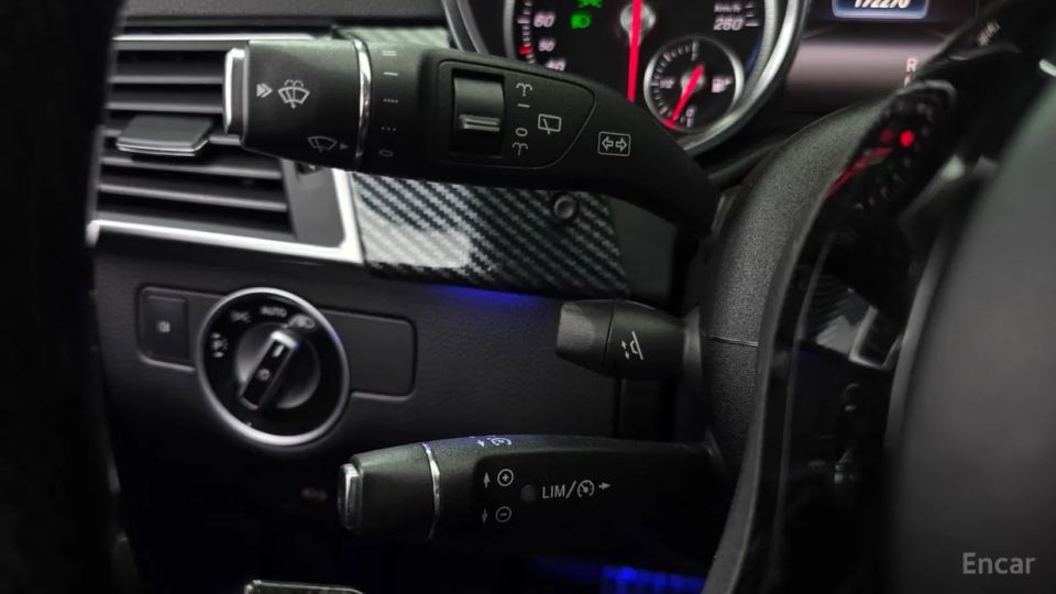 Mercedes-Benz M-class