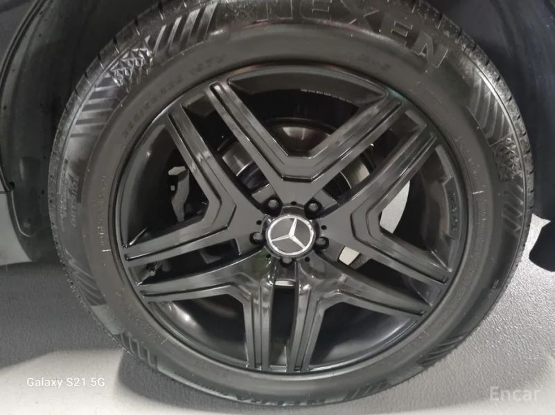 Mercedes-Benz M-class