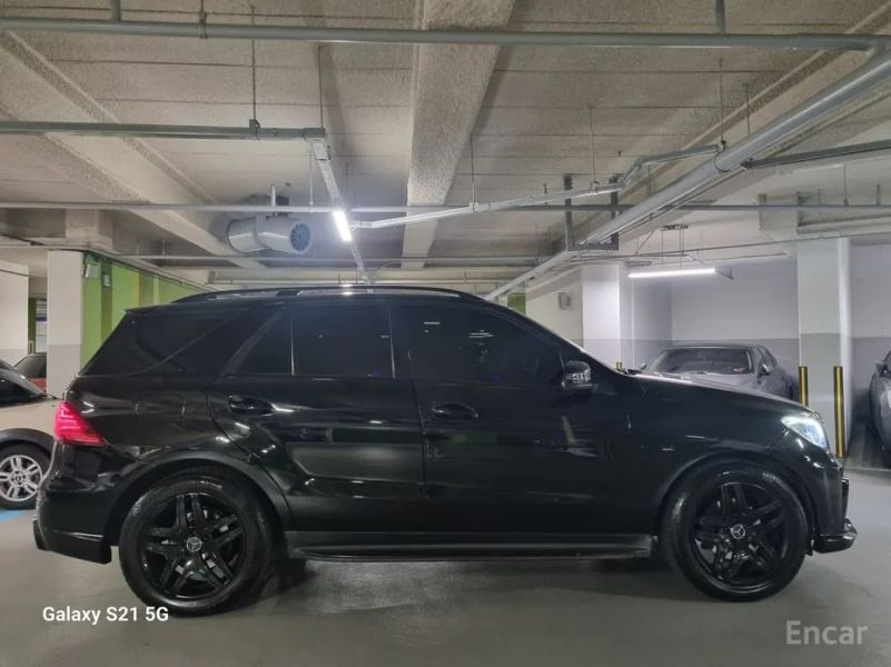 Mercedes-Benz M-class
