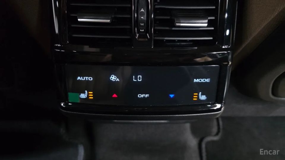 Renault-KoreaSamsung Grand Koleos