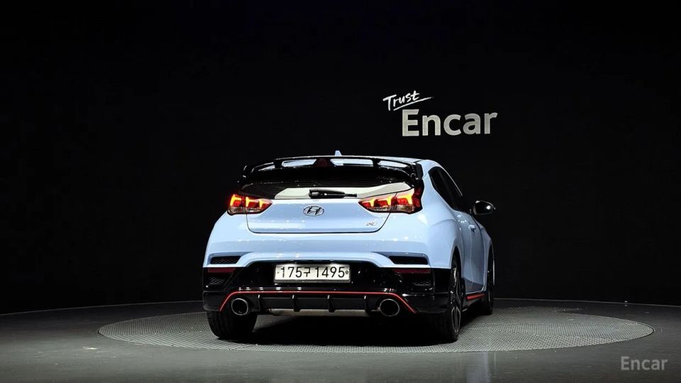 Hyundai Veloster