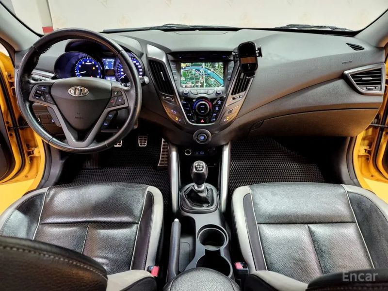 Hyundai Veloster