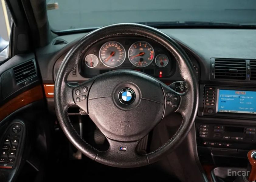 BMW M5
