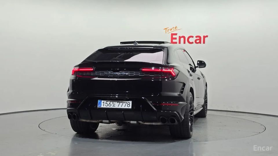Lamborghini urus