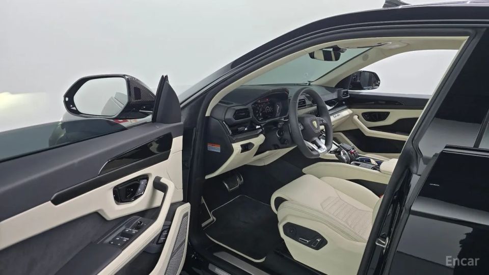 Lamborghini urus