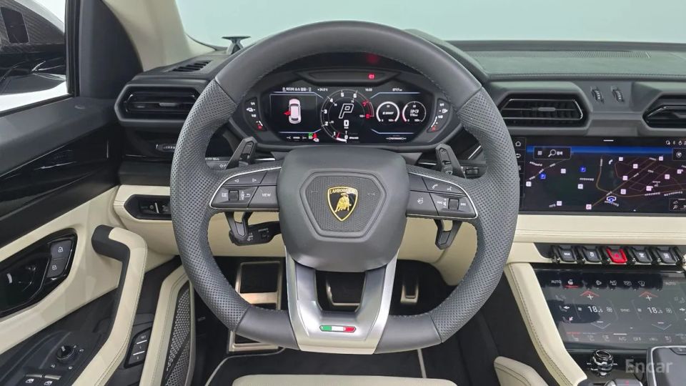 Lamborghini urus