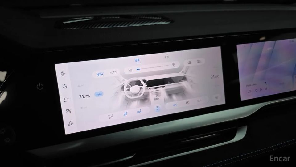 Renault-KoreaSamsung Grand Koleos