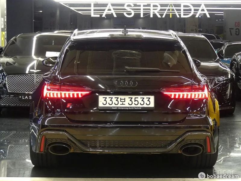 Audi RS6
