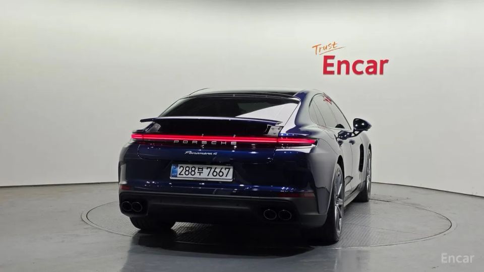 Porsche Panamera