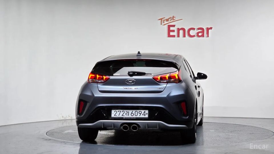 Hyundai Veloster