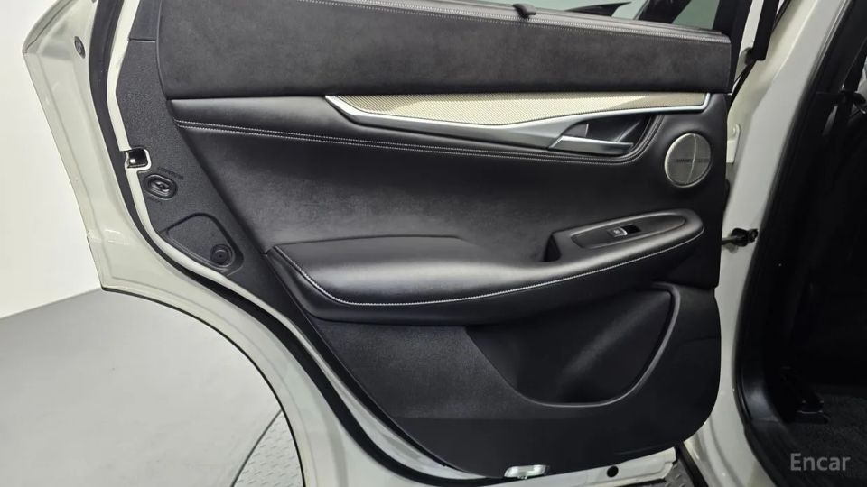 Infiniti QX50