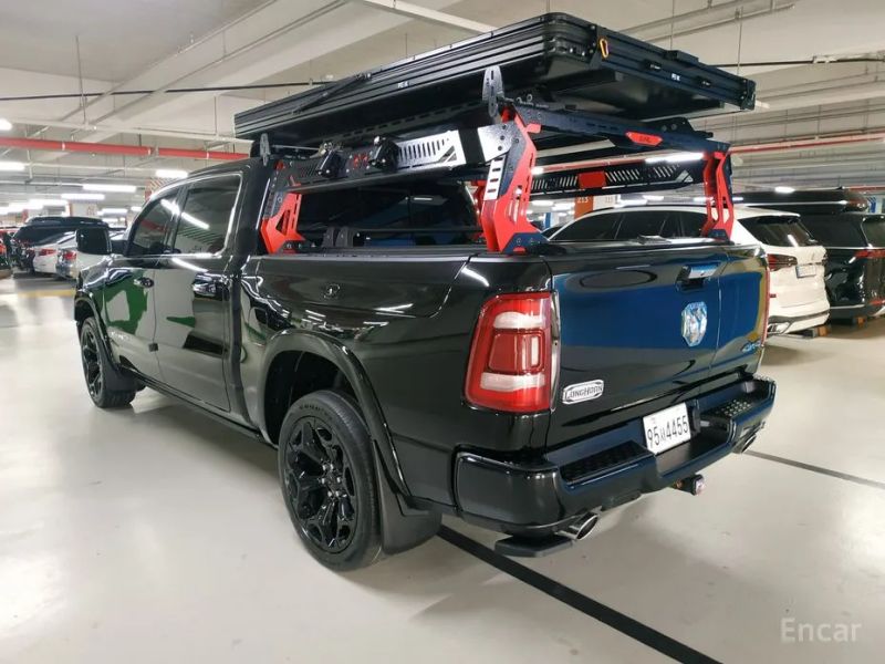 Dodge Ram Pick Up