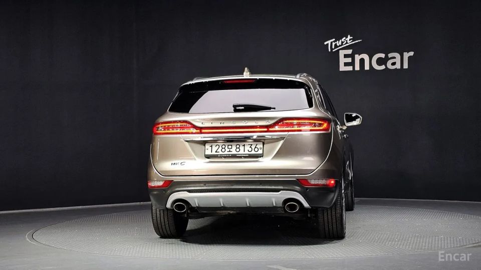 Lincoln MKC