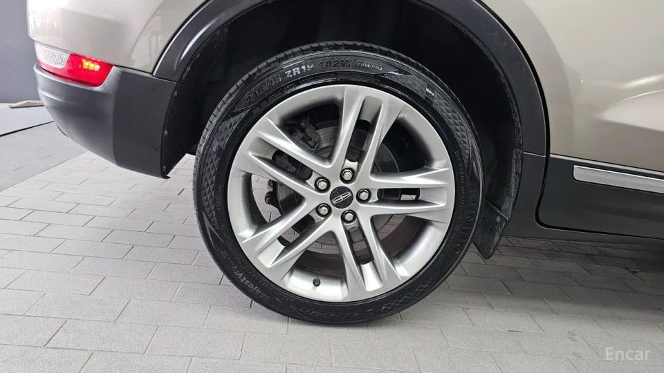 Lincoln MKC