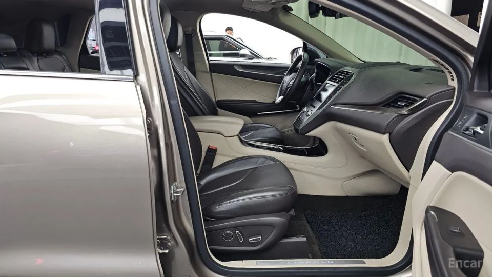 Lincoln MKC