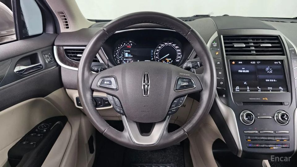 Lincoln MKC