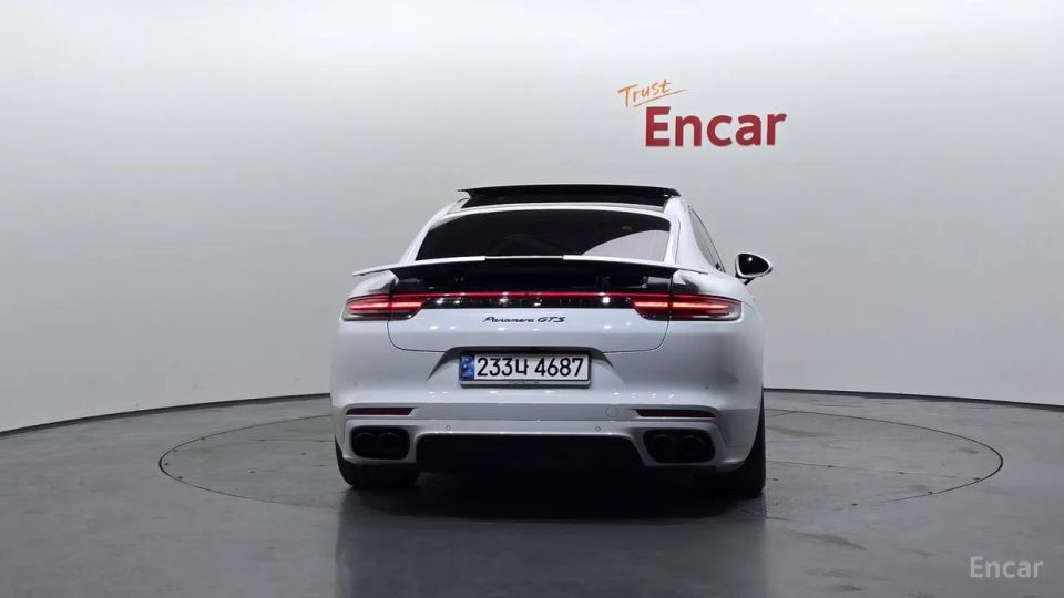 Porsche Panamera